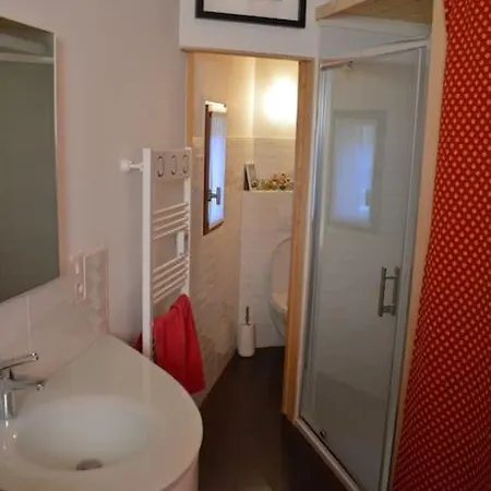 Chalet Chalet, Quiet, With View And Pool *