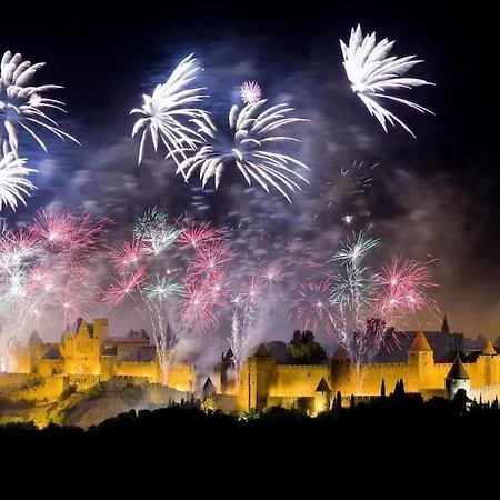 Chalet, Quiet, With View And Pool *