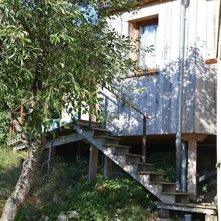 Chalet, Quiet, With View And Pool