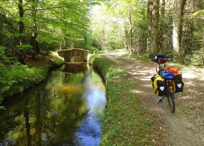 Chalet, Quiet, With View And Pool شاليه *